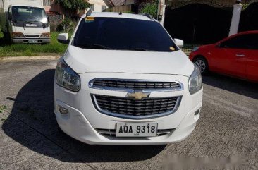 White Chevrolet Spin 2015 for sale in Rizall