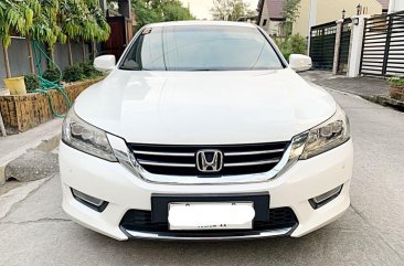 Pearlwhite Honda Accord 2014 for sale in Bacoor