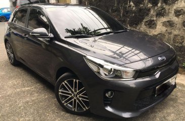 Selling 2018 Kia Rio Hatchback in Makati 