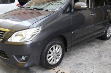 Selling Toyota Innova 2014 in Makati