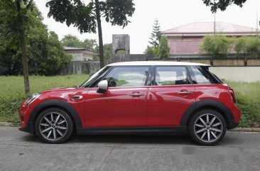 Selling Red Mini Cooper 2019 in Quezon City