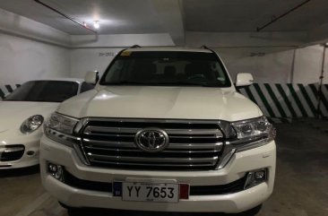 Sell 2016 Toyota Land Cruiser in Quezon City