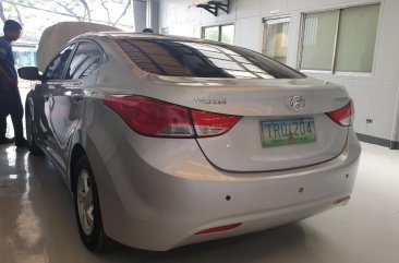 Sell 2012 Hyundai Elantra in Manila