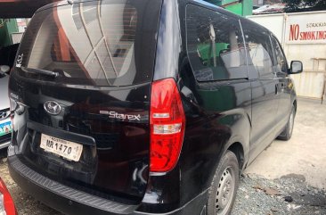 Sell 2017 Hyundai Starex in Quezon City