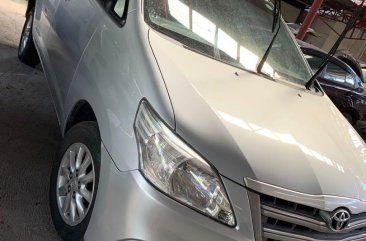 Selling Silver Toyota Innova 2015 in Quezon City