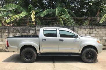 Sell 2005 Toyota Hilux in Cebu City