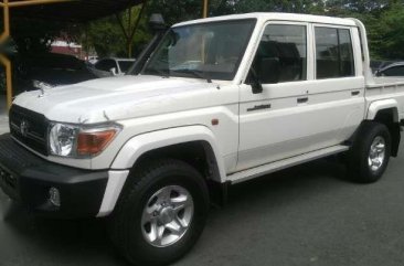 Toyota Land Cruiser 2017 for sale in Pasig