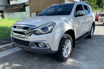 Sell 2018 Isuzu Mu-X in Mandaluyong