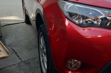 Selling Toyota Rav4 2014 in Makati