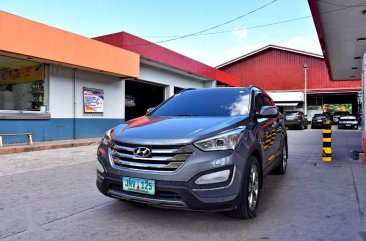 Sell 2013 Hyundai Santa Fe in Lemery