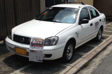 Selling Nissan Sentra 2011 in Quezon City
