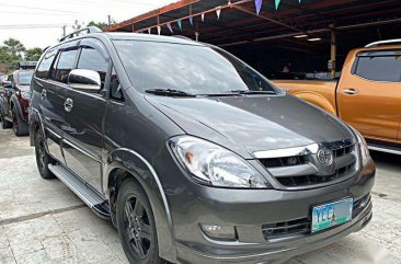 Selling Toyota Innova 2005 in Mandaue