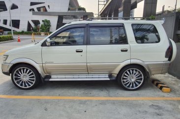 Isuzu Crosswind 2006 for sale in Manila