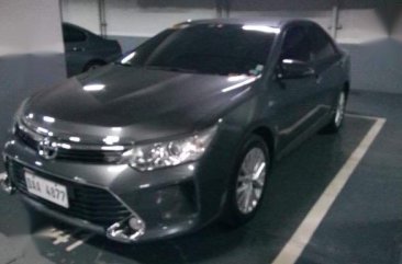 Sell 2017 Toyota Camry in Pasay