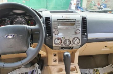 Ford Everest 2013 for sale in Quezon City