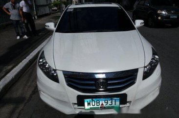 White Honda Accord 2013 for sale in Pasig 
