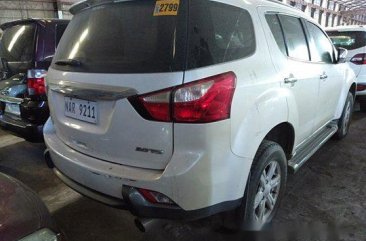 White Isuzu Mu-X 2017 for sale in Quezon City