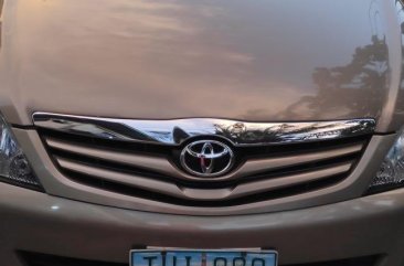 Selling 2nd Hand Toyota Innova in Caloocan