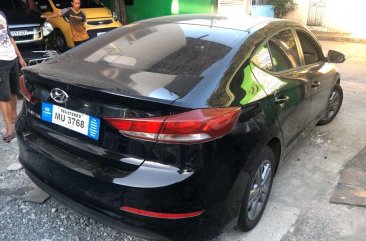 Selling Hyundai Elantra 2018 in Quezon City