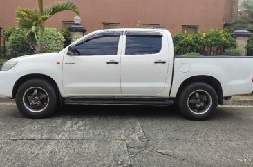 Toyota Hilux 2014 for sale in Quezon City