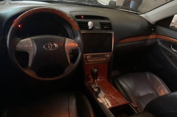 Pearl White Toyota Camry 2008 for sale in Manila