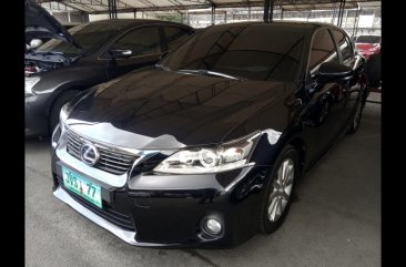 Sell 2012 Lexus Ct200h Hatchback in Cainta 