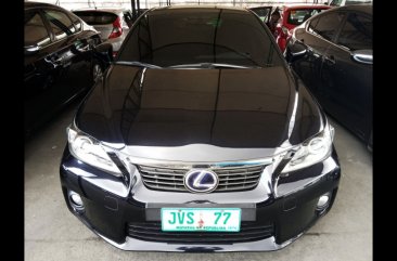 Sell 2012 Lexus Ct200h Hatchback in Cainta 