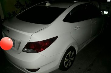 Sell White 2012 Hyundai Accent in Manila