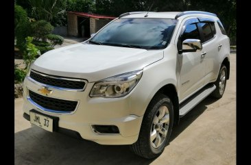 Sell White 2013 Chevrolet Trailblazer SUV / MPV at 50000 in Panglao