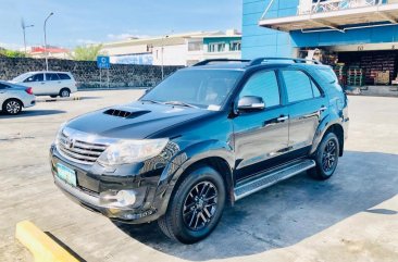 Black Toyota Fortuner 2012 for sale in Manila