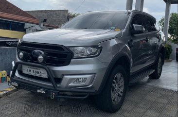 Sell Grayblack 2016 Ford Everest SUV / MPV at  Automatic  in  at 76000 in Calamba