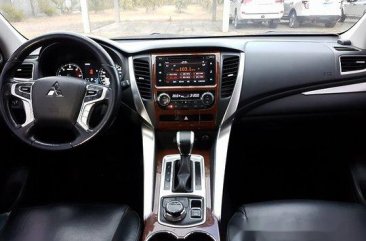 White Mitsubishi Montero sport 2016 for sale in Manila