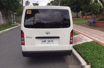 White Toyota Hiace 2015 for sale in Manual