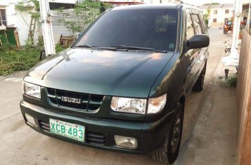 Sell Green 2002 Isuzu Crosswind in Imus 