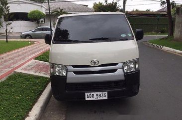 White Toyota Hiace 2015 for sale in Manual