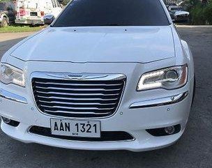 Sell White 2014 Chrysler 300c in Manila