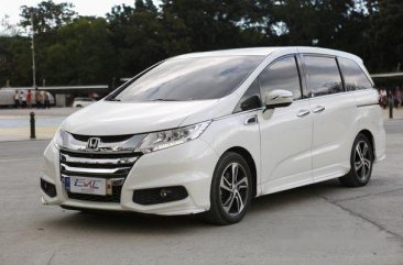 Selling White Honda Odyssey 2015 in Quezon City