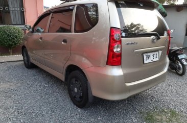 Sell Beige 2009 Toyota Avanza in Caloocan