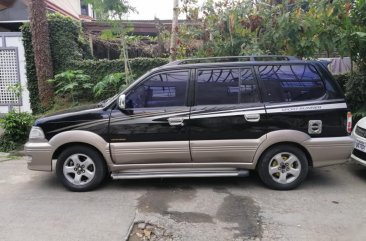 Selling Black Toyota Revo 2002 in Quezon City