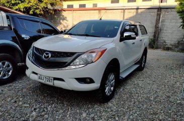 Sell White 2014 Mazda Bt-50 in Manila