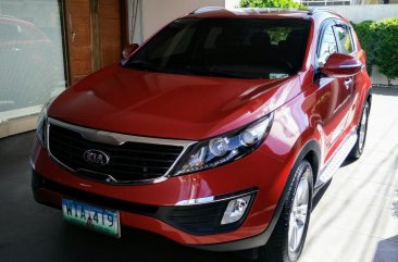 Red Kia Sportage 2013 for sale in Automatic