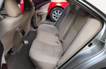 Grey Toyota Camry 2013 for sale in Automatic