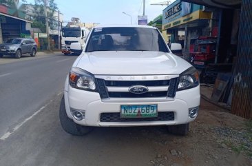 Selling White Ford Ranger 2010 in Manila