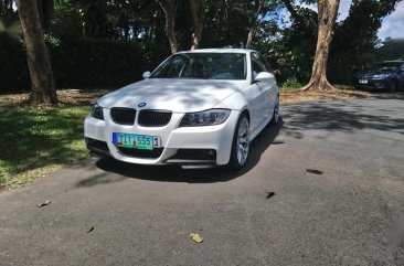 Selling White Bmw 320I 2007 in Tanauan