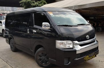 2016 Toyota Hiace in Makati, Metro Manila