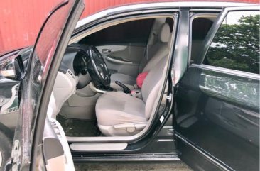 Black Toyota Altis 2008 for sale in Manual