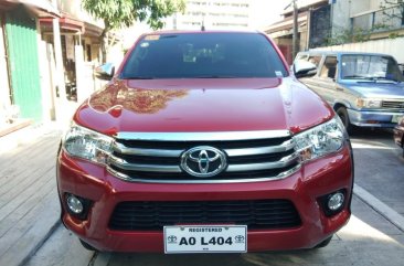 Selling Red Toyota Hilux 2017 in Makati