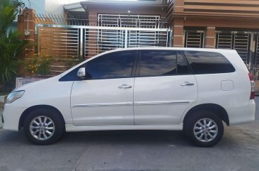 White Toyota Innova 2014 for sale in Angeles