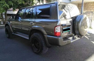 Brown Nissan Patrol 2005 for sale in Manila