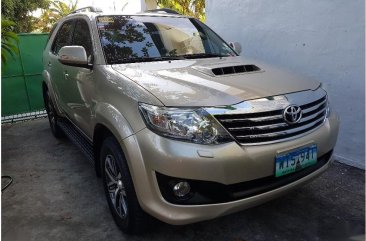 Selling Toyota Fortuner 2014 in Makati